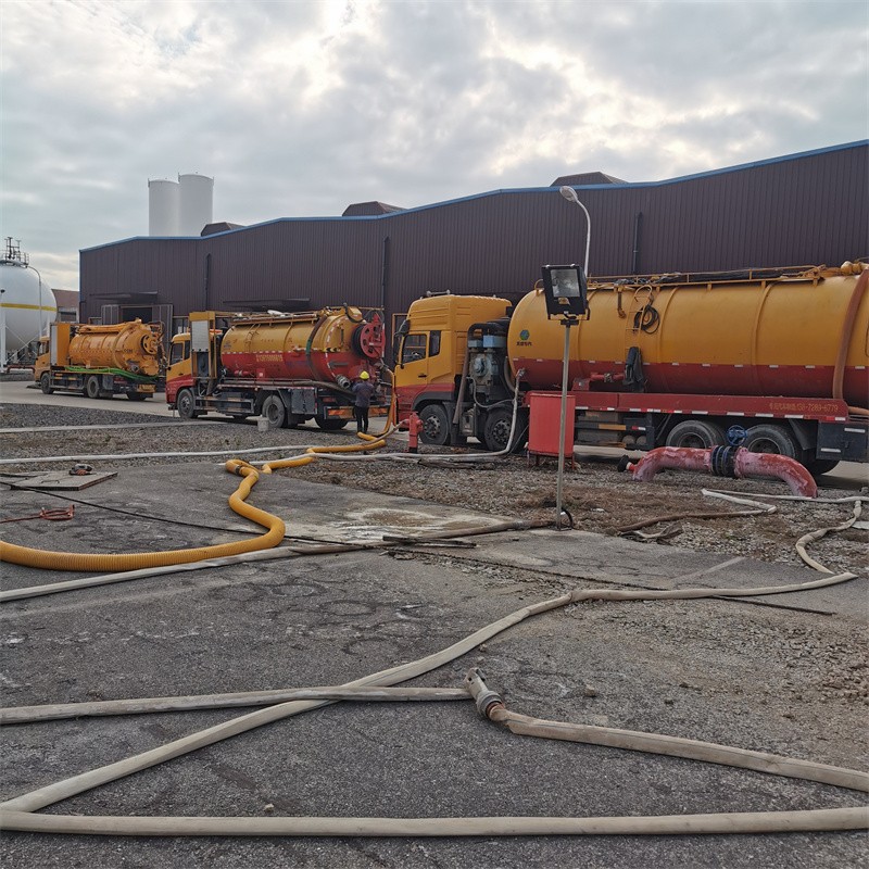 丛台污水池清理