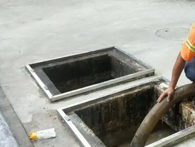丛台化粪池清理