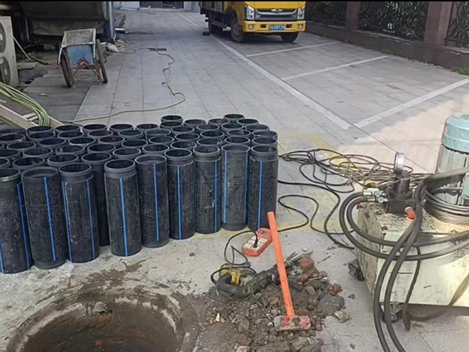 丛台PE置换管厂家 DN315置换管 非开挖管短管置换